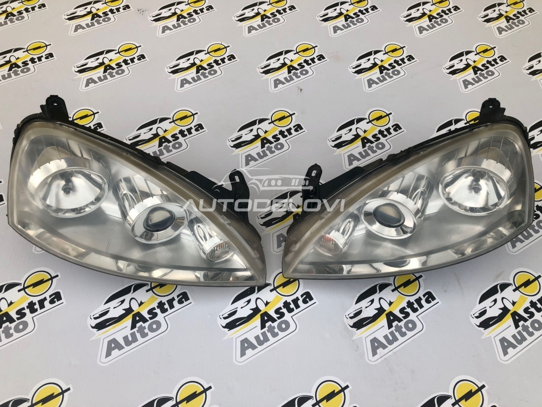 Top farovi za opel corsa c od 2004. do 2006. god.