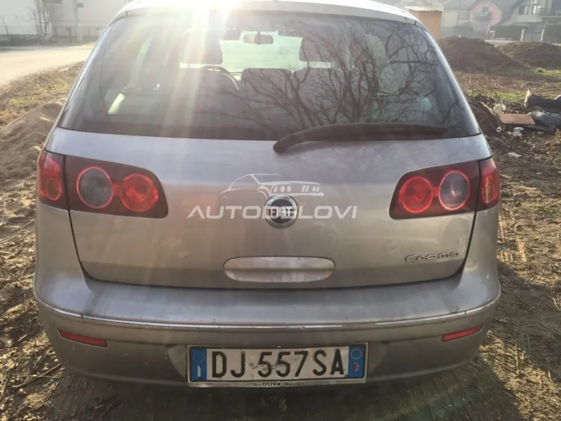 Fiat croma zadnji branik iz originala