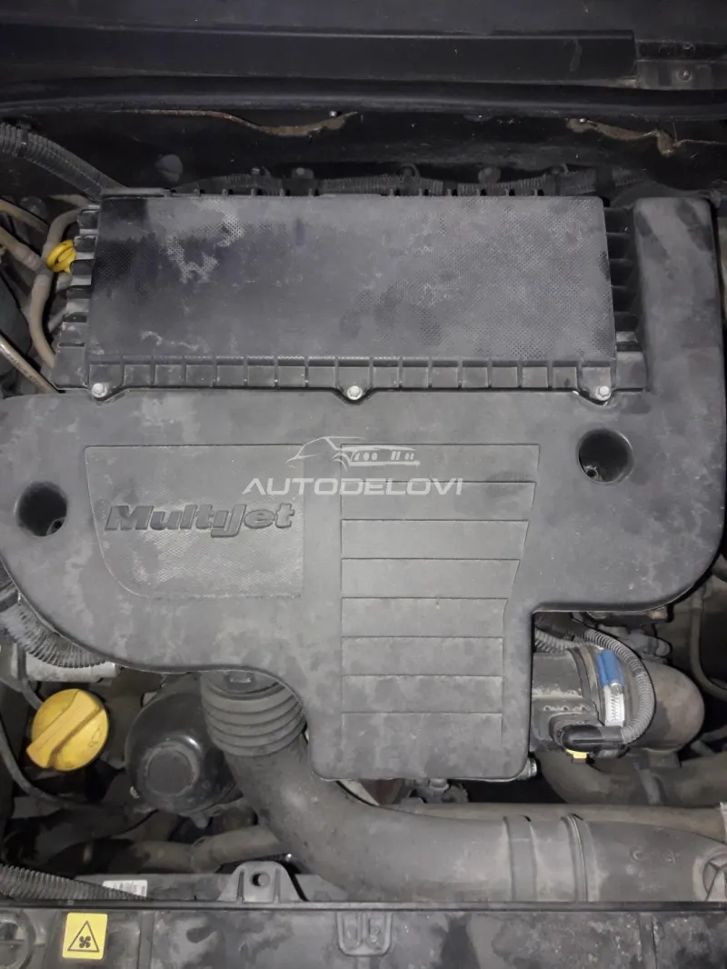 Fiat grande punto 1.3 mj kiciste filtera vazduha
