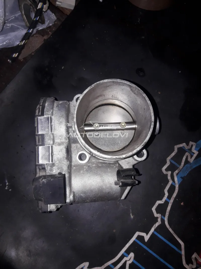 Alfa romeo 147 1.6 klapna gasa u odlucnom stanju
