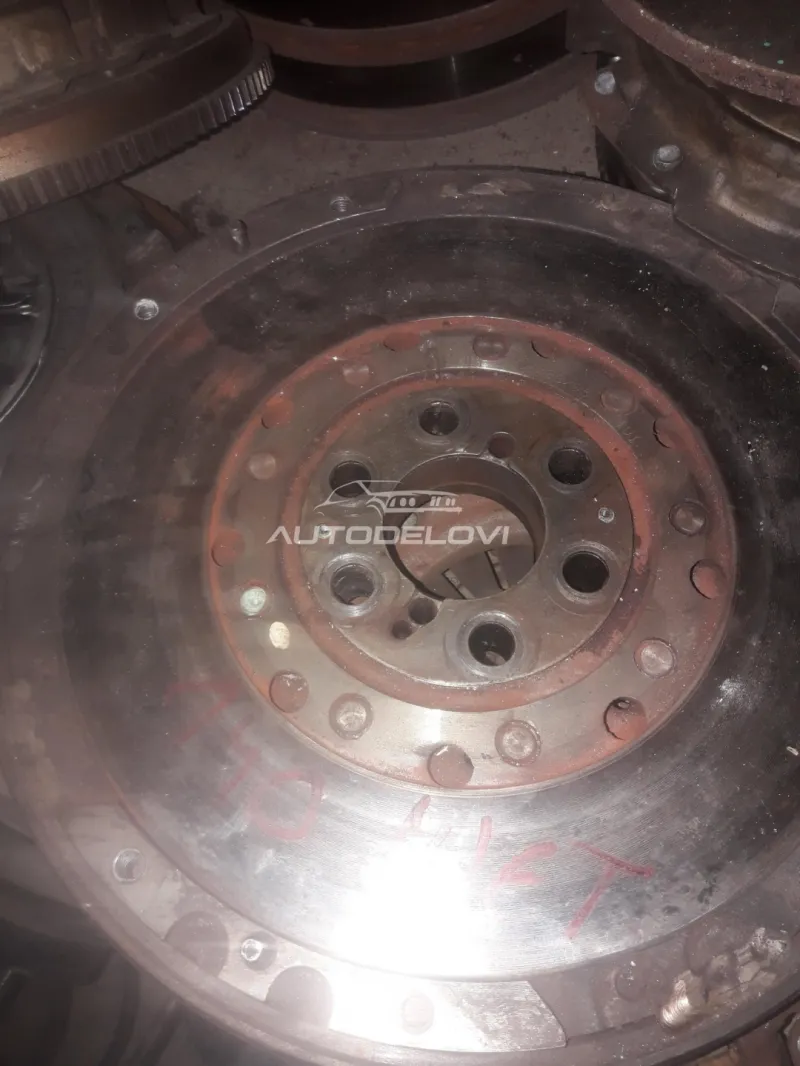 Lancia libra 1.9 jtd plivajuci zamajac u perfektnom stanju