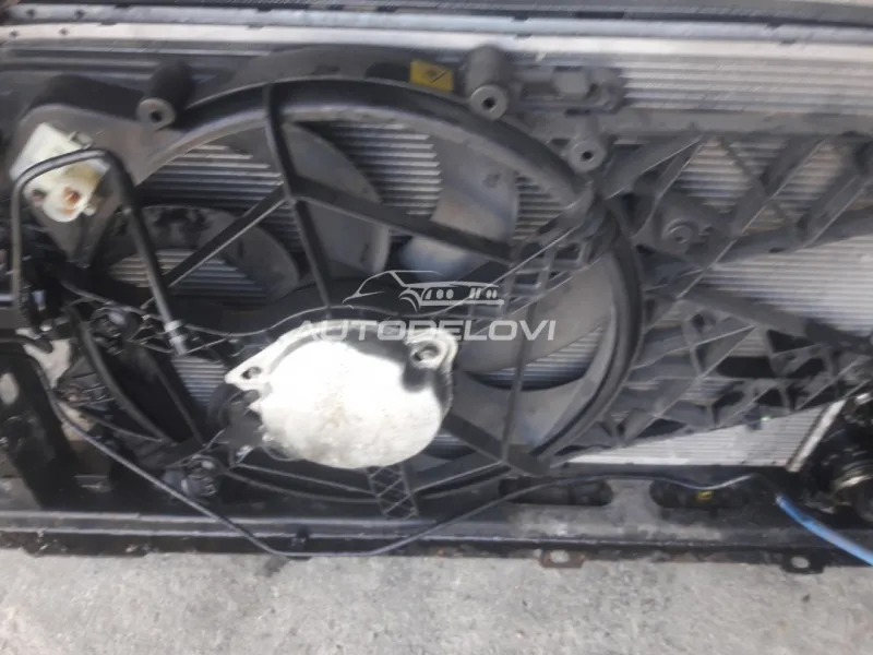 Fiat bravo dvojka 1.6 multi jet ventilator sa nosacem