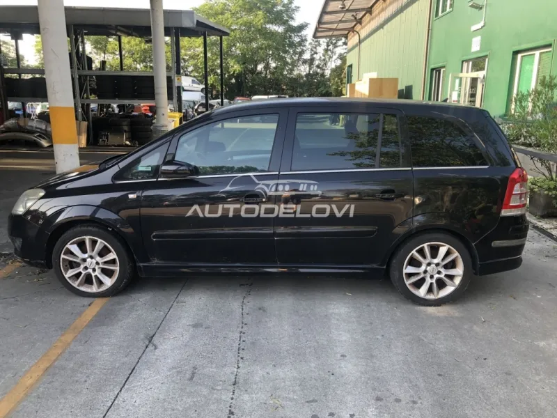 Zafira b 1,9 cdti 110kw polvni delovi