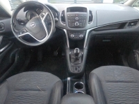 Opel zafira c tourer polovni delovi