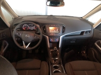 Opel zafira c tourer polovni delovi