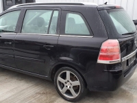 Opel zafira b polovni delovi