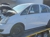 Opel meriva a polovni delovi