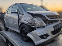 Opel meriva a polovni delovi