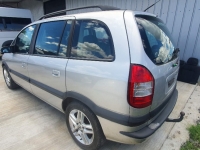Opel zafira a polovni delovi