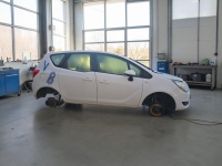 Opel meriva b restajling 1 6cdti polovni delovi