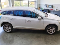 Volvo v60 2 0d d3 polovni delovi