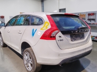 Volvo v60 2 0d d3 polovni delovi