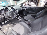 Opel astra j gtc polovni delovi a17dts