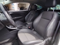 Opel astra j gtc polovni delovi a17dts